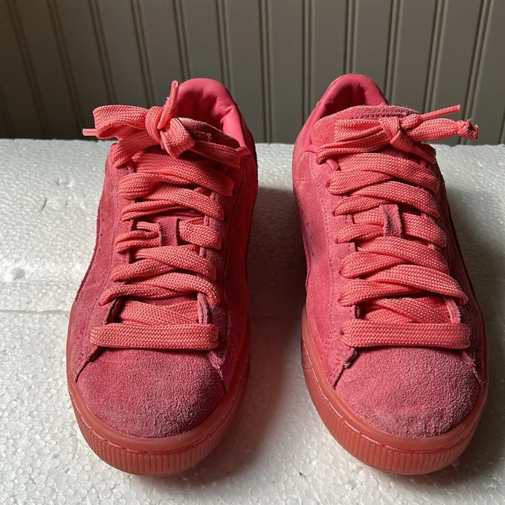 Puma kids Suede Lace Up youth sneakers size 5 pinkish coral